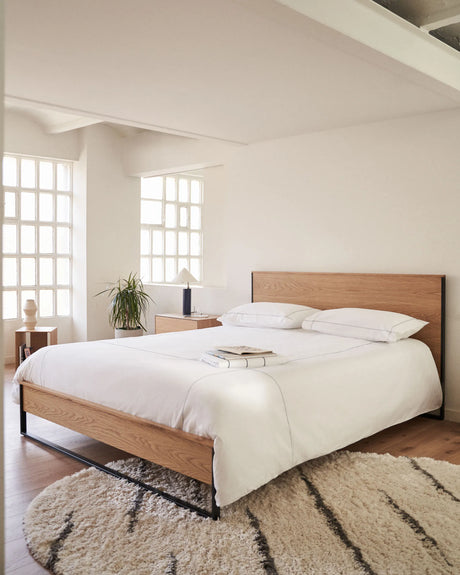 Taiana Bett aus Eichenfurnier und Stahlbeinen mit schwarzem Finish 160 x 200 cm von Kave Home – Produktbild 5