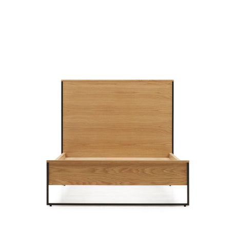 Taiana Bett aus Eichenfurnier und Stahlbeinen mit schwarzem Finish 90 x 190 cm von Kave Home – Produktbild 7