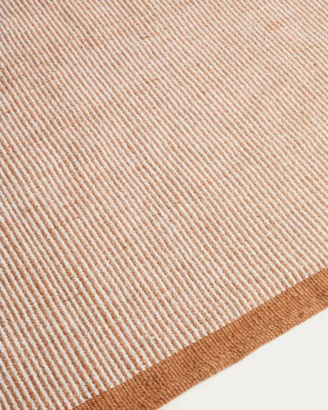 Teppich Tinei aus 100 % PET mit orangefarbenen Streifen, 200 x 300 cm von Kave Home – Bild 2