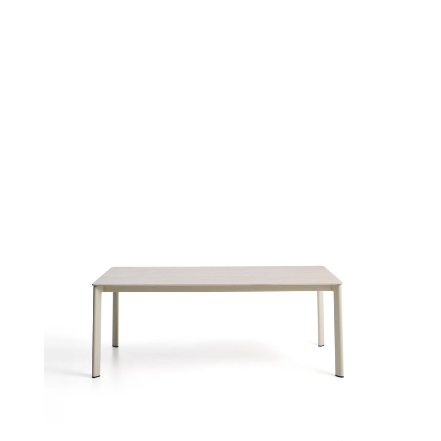 Tisch Anafi aus gesintertem Stein und Aluminium, 180 x 90 cm von Kave Home – Bild 1