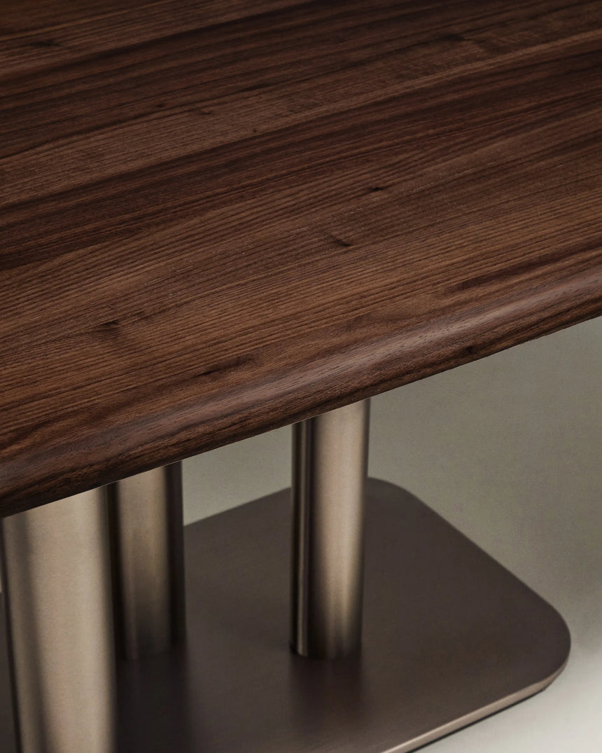 Tisch Melvar aus Nussbaumfurnier FSC 100 % und Beine mit gebürsteter Edelstahlbasis 220 x 110 cm von Kave Home – Produktbild 11