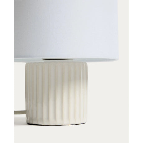 Tischlampe Eshe aus Keramik mit Finish in Weiß von Kave Home – Bild 4