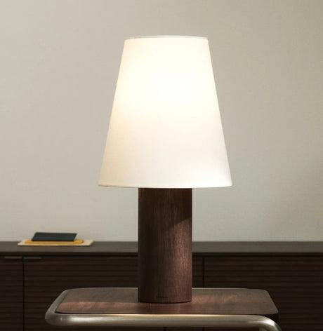 Tischlampe Marga aus massivem Gummibaumholz mit Finish von Kave Home – Bild 2