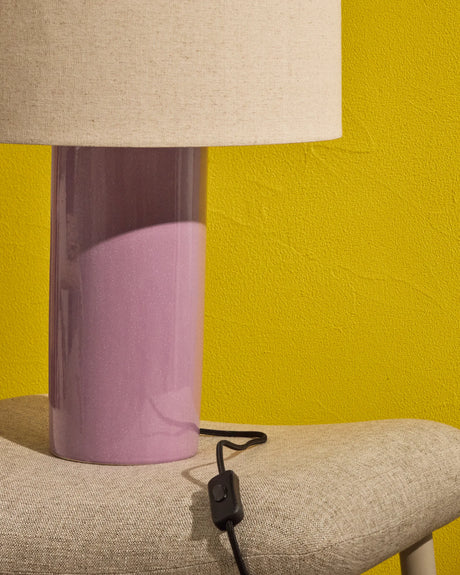 Tischlampe Toneric aus Keramik mit lila Finish und Baumwolle von Kave Home – Produktbild 5