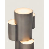 Tragbare LED-Tischlampe Adrina aus Metall mit gebürstetem Finish von Kave Home – Bild 8