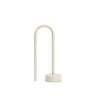 Tragbare Tischlampe Bow aus grauem Aluminium von Kave Home – Bild 1