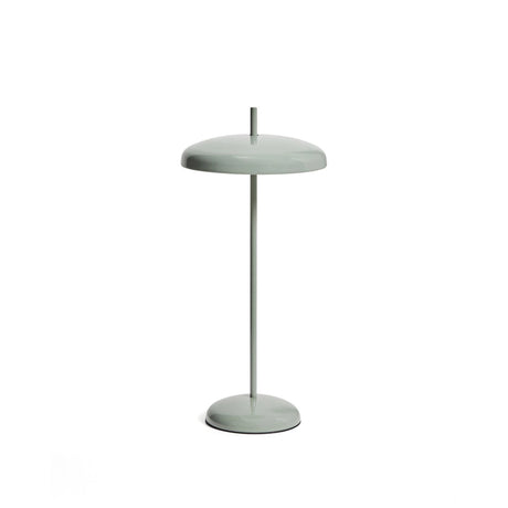 Tragbare Tischlampe Porte aus hellgrünem Metall von Kave Home – Bild 1