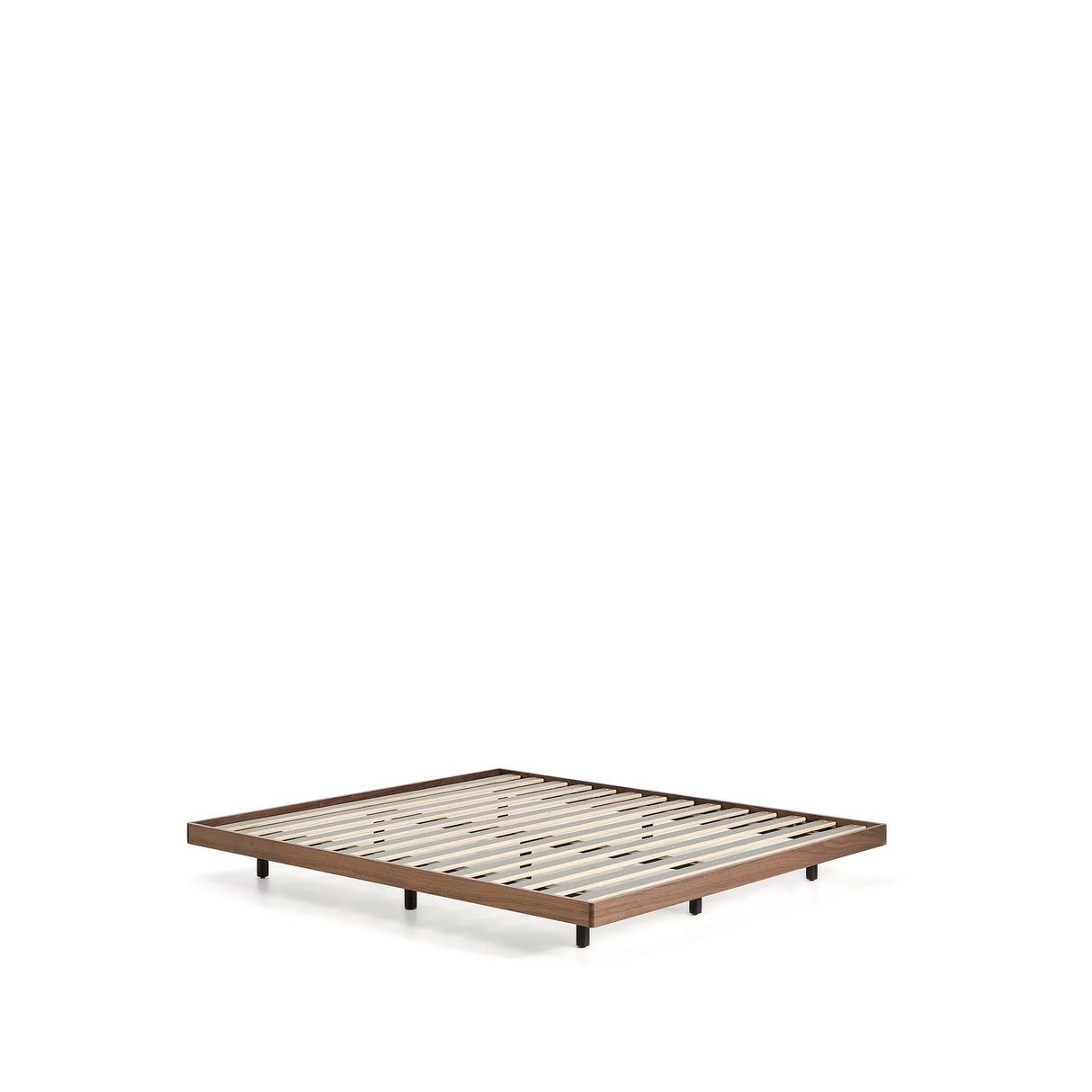 Unterbau Norlen aus Nussbaumfurnier mit dunklem Finish für Matratzen 160 x 200 cm FSC Mix Credit von Kave Home – Produktbild 6