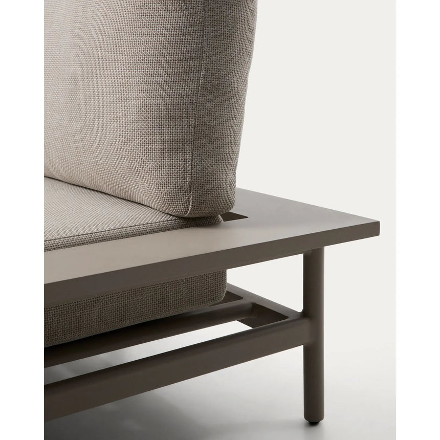 Vathi 3-Sitzer-Sofa aus Aluminium mit rechter Chaiselongue in Taupe 250 x 159 cm von Kave Home – Bild 4