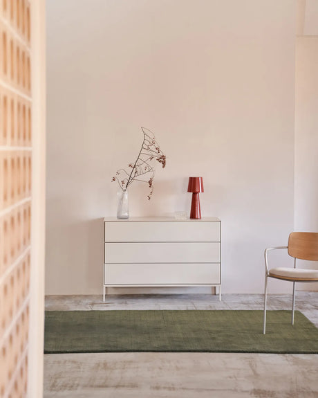 Vedrana Kommode 3 Schubladen MDF weiß lackiert 110 x 75 cm von Kave Home – Bild 2