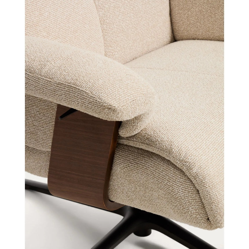 Verstellbarer Drehsessel Toriel mit Fußablage in beigem Microbouclé und mit Beinen aus Aluminium mit schwarzem Finish, FSC Mix Credit von Kave Home – Bild 13