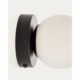 Wandleuchte Brisia aus Metall mit schwarzem Finish und einer Glaskugel Ø8 cm von Kave Home – Bild 4