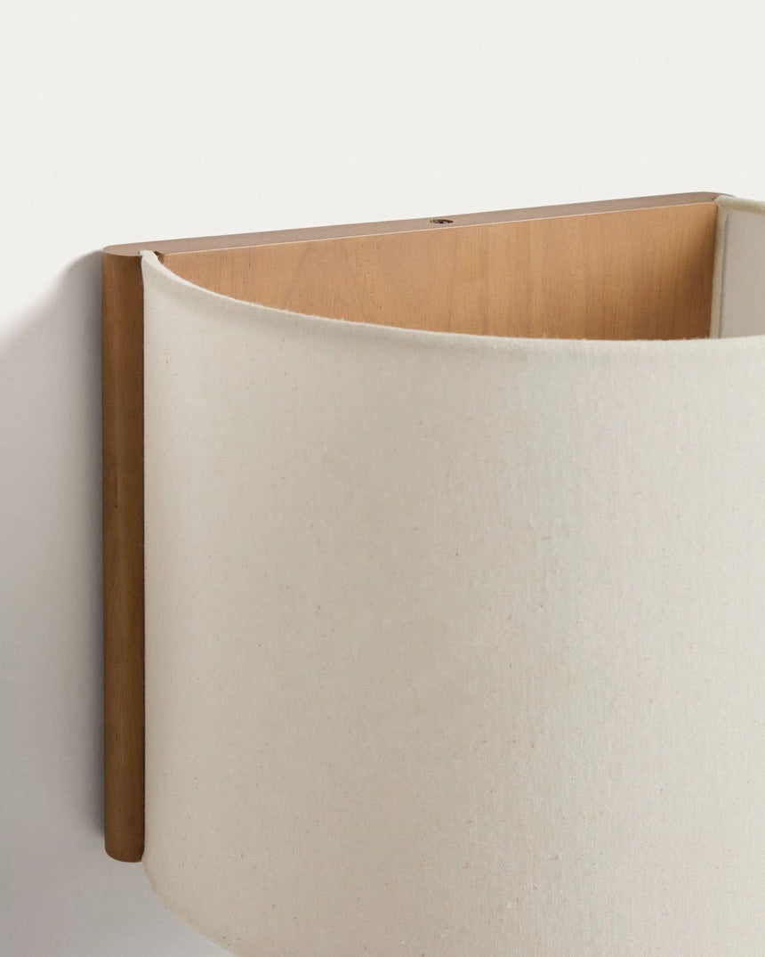 Wandleuchte Umbran aus hellbraunem oder dunkelbraunem Kautschukholz und Leinen in Beige von Kave Home – Bild 5