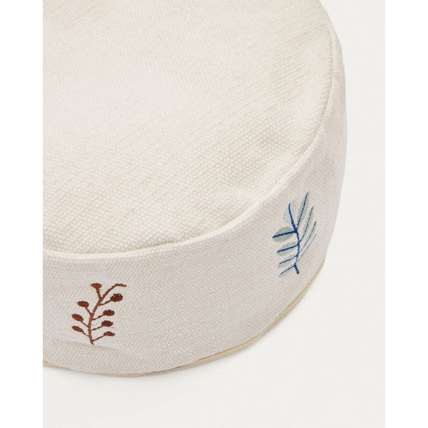Yanil Pouf aus 100% Baumwolle weiß mit bunten Blättern bestickt Ø 40 cm von Kave Home – Bild 5
