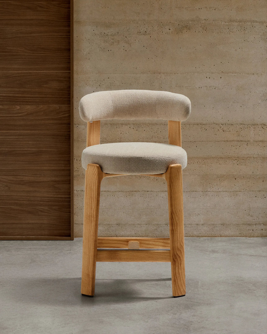 Hocker Granite aus beigefarbener Chenille und massivem Eschenholz mit naturfarbenem Finish, FSC 100%, 75 cm – Bild 2
