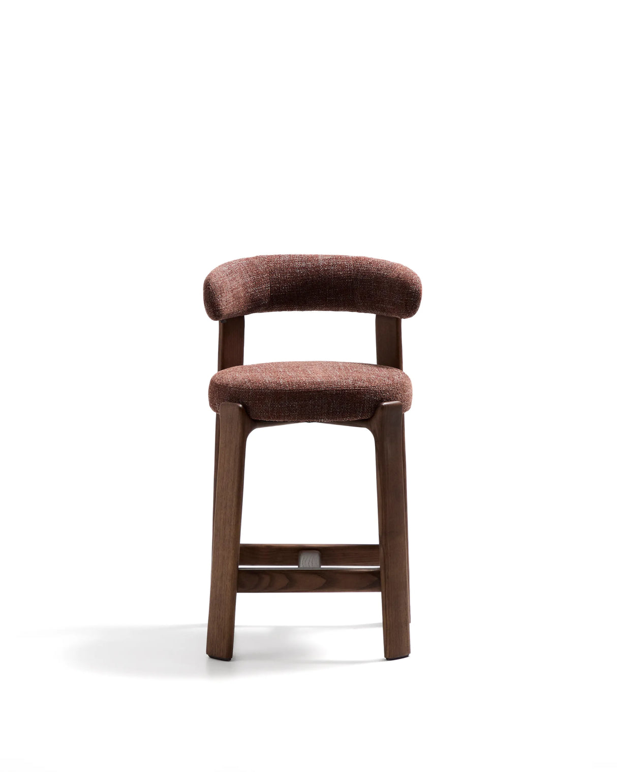 Hocker Granite aus brauner Chenille und massivem Eschenholz mit walnussholzfarbenem Finish, FSC 100%, 65 cm – Bild 6