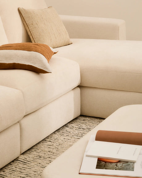 Modulares Sofa Alea für 4 Personen mit abnehmbarem Bezug aus Chenille mit Chaiselongue in Ecru, 310 cm – Bild 3