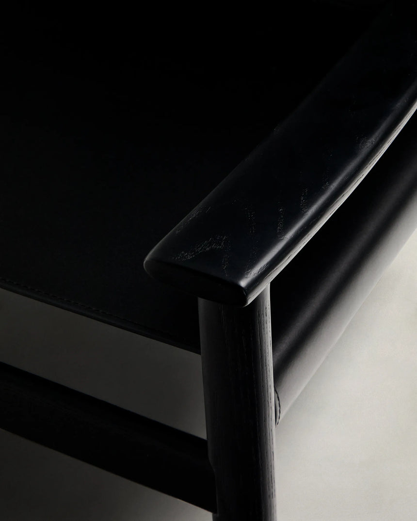 Sessel Jan aus recycelten Lederfasern in Schwarz und massivem Eschenholz FSC 100 % mit schwarzem Finish – Bild 9