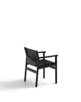 Stuhl Jan aus recycelten Lederfasern in Schwarz und massivem Eschenholz FSC 100 % mit schwarzem Finish – Bild 9