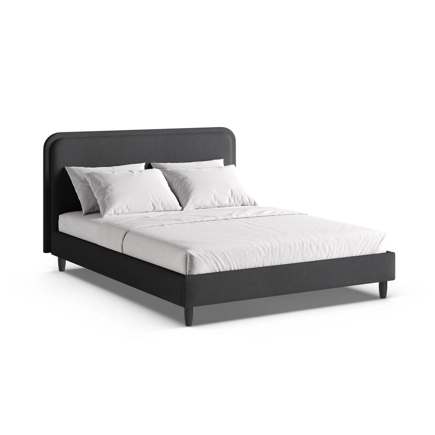 Aveline Bett mit Kopfteil aus Boucle in Dunkelgrau (Baloo 2083), 160x200 cm von Micadoni – Bild 1