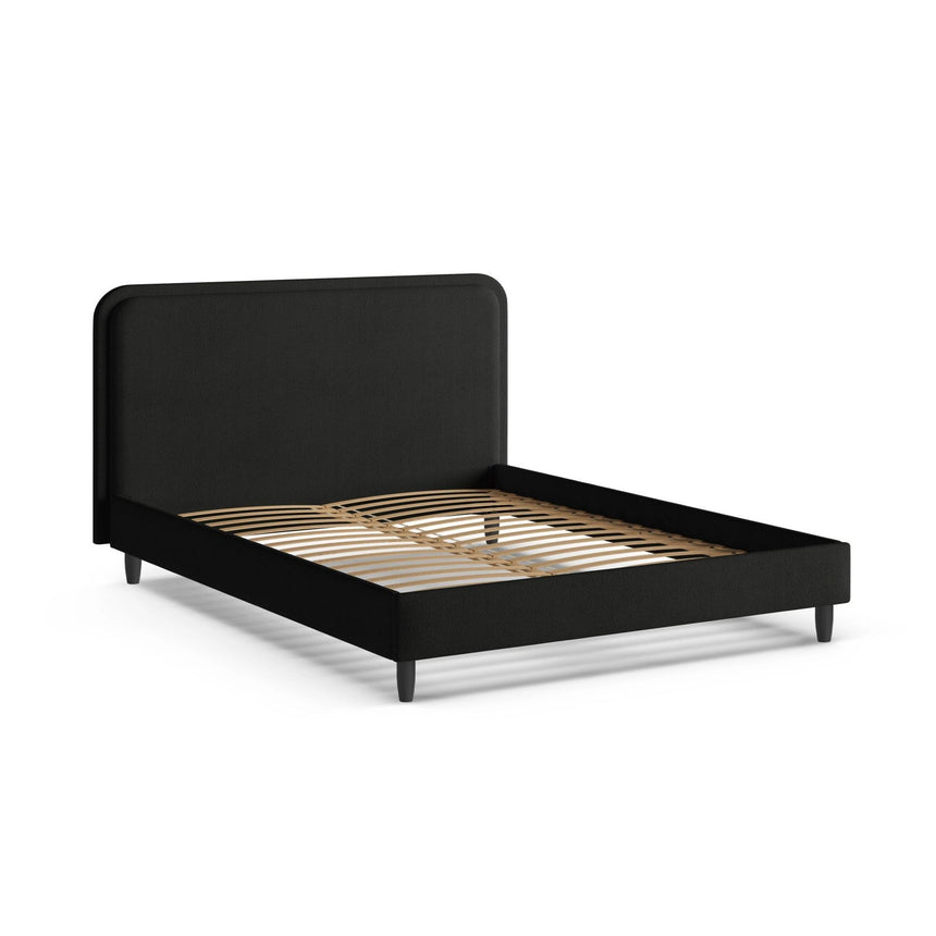 Aveline Bett mit Kopfteil aus Boucle in Schwarz (Baloo 2082), 200x200 cm von Micadoni – Bild 6