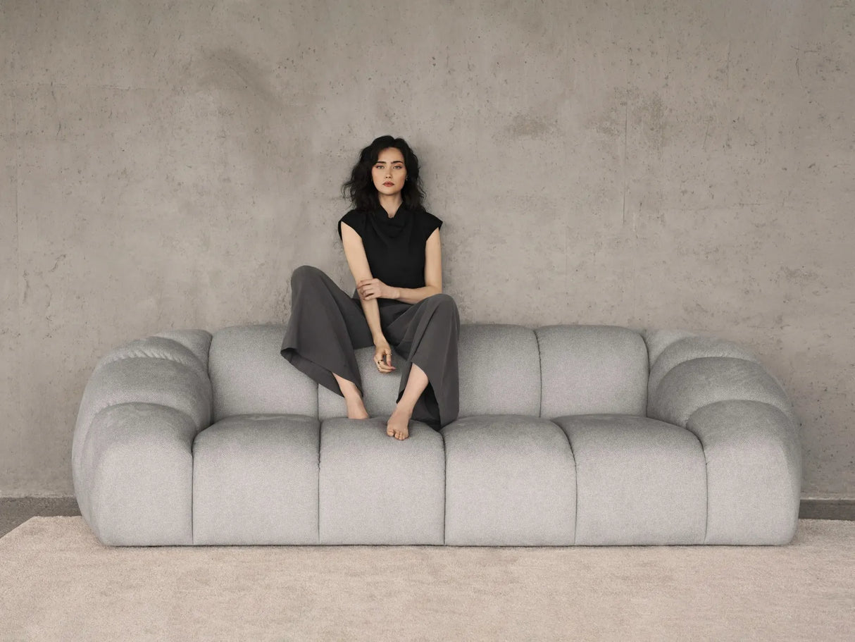 Diana 2-Sitzer Sofa aus Strukturierter Stoff in Grün (Bubble 12), 214x114 cm von Micadoni – Bild 2