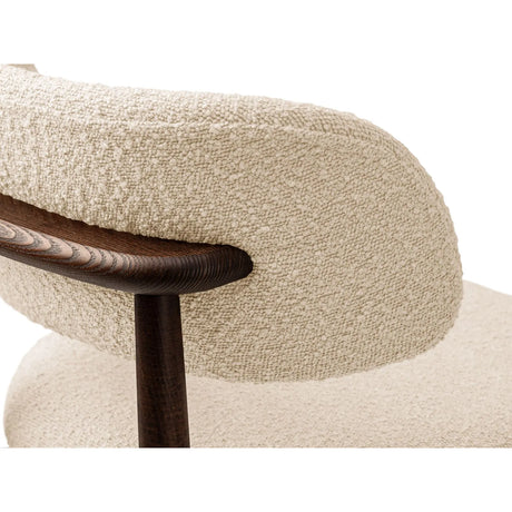 Evan Essstuhl, Gestell in Walnuss, aus Boucle (Bal2074) in Beige von Micadoni – Bild 5