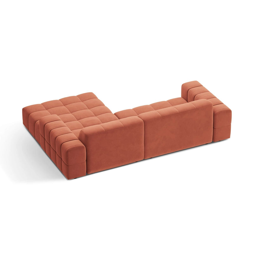 Jennifer 4-Sitzer Ecksofa, Rechte Seite, aus Samt in Coral (Venus 2933), 234x167 cm von Micadoni – Bild 4