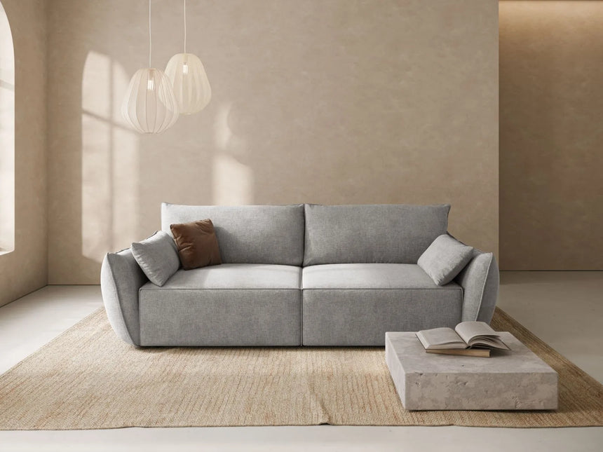 Kaelle 3-Sitzer Sofa mit Schlaffunktion und Bettkasten, ausklappbar, aus Chenille in Hellgrau (Over The Horizon 85), 244x97 cm von Micadoni – Bild 2