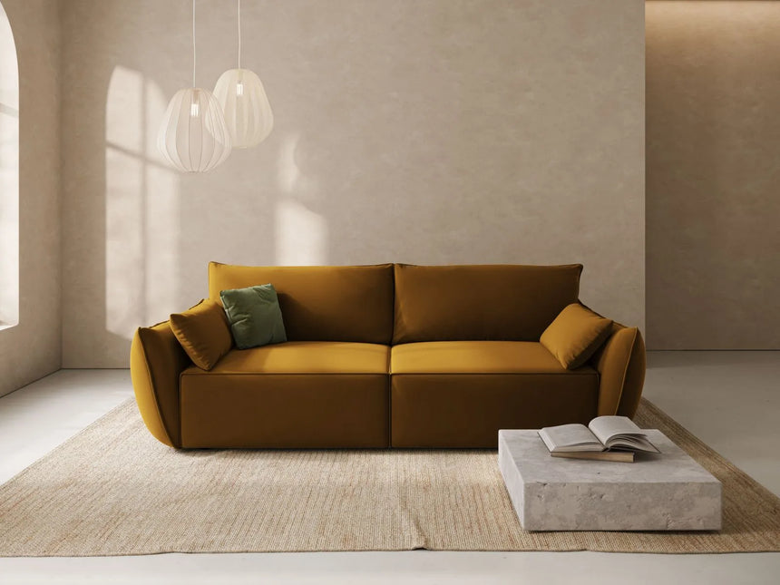 Kaelle 3-Sitzer Sofa mit Schlaffunktion und Bettkasten, ausklappbar, aus Samt in Gelb (Bluvel 68), 244x97 cm von Micadoni – Bild 2