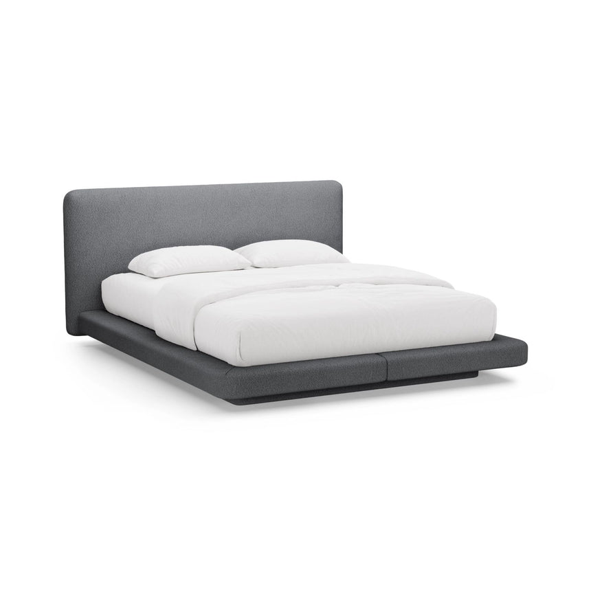 Linea Bett mit Kopfteil aus Boucle in Dunkelgrau (Baloo 2083), 200x200 cm von Micadoni – Bild 1