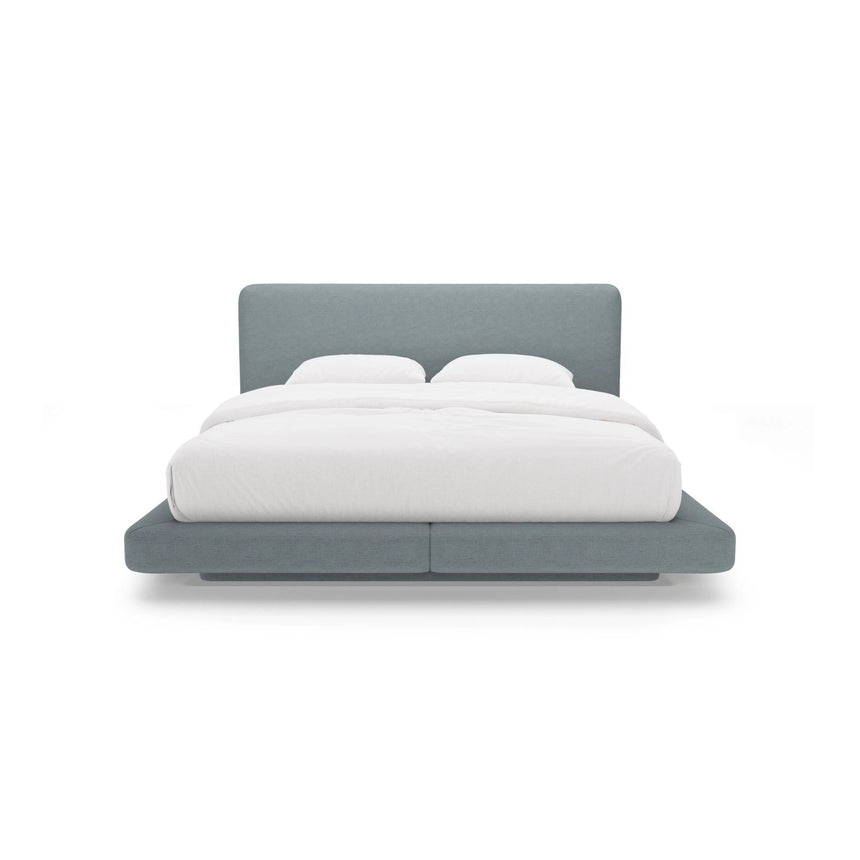 Linea Bett mit Kopfteil aus Strukturierter Stoff in Hellblau (Moly 74), 200x200 cm von Micadoni – Bild 5