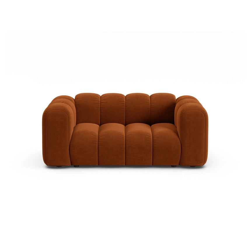 Lupine 2-Sitzer Sofa aus Samt in Terrakotta (Salvador 14), 170x95 cm von Micadoni – Bild 1