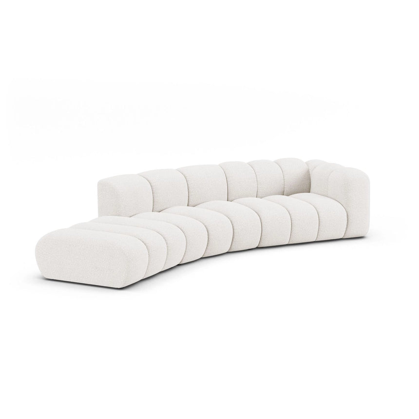 Lupine 5-Sitzer Sofa, Linke Seite, aus Boucle in Weiß (Baloo 2073), 335x166 cm von Micadoni – Bild 3