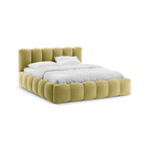 Lupine Bett mit Kopfteil und Stauraum aus Samt in Schlammig (Paris Mud), 140x200 cm von Micadoni – Bild 1