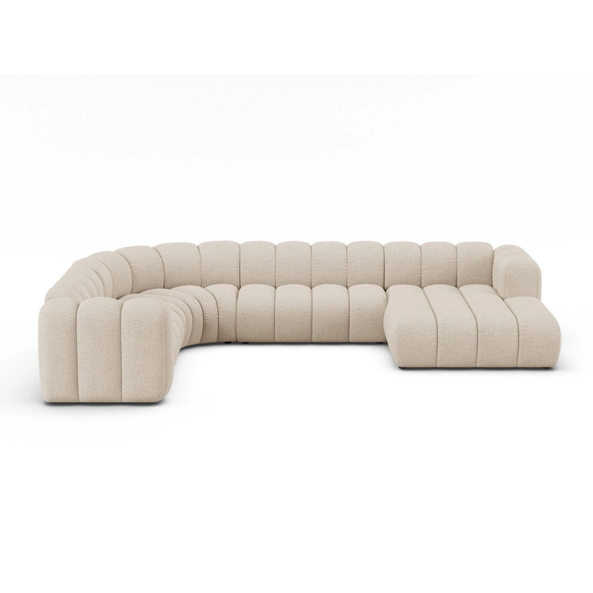 Lupine Modulares 6-Sitzer Panoramasofa, Linke Seite, aus Boucle in Beige (Baloo 2074), 370x280 cm von Micadoni – Bild 1