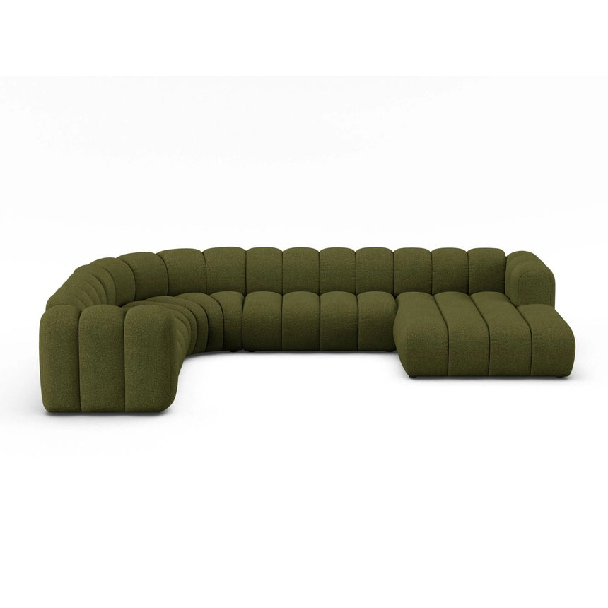 Lupine Modulares 6-Sitzer Panoramasofa, Linke Seite, aus Boucle in Dunkles olivgrün (Baloo 2090), 370x280 cm von Micadoni – Bild 1