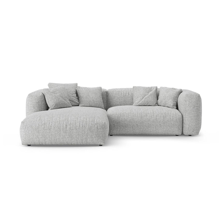 Martina 4-Sitzer Ecksofa mit Schlaffunktion, Linke Seite, aus Boucle in Silber (Monet Silver), 280x170 cm von Micadoni – Bild 1