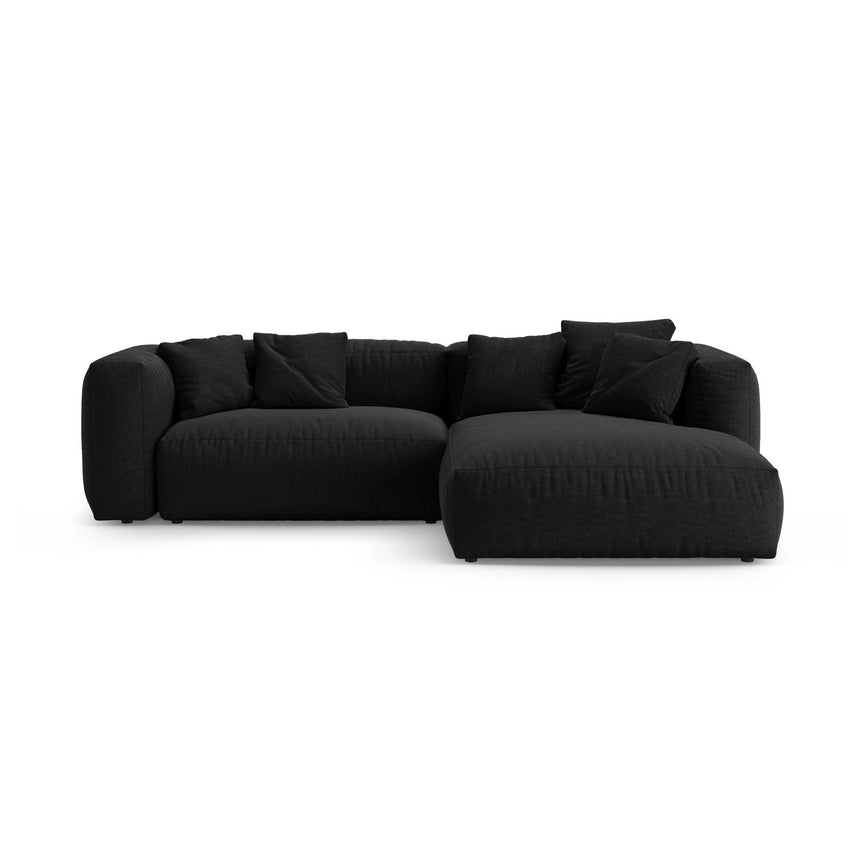 Martina 4-Sitzer Ecksofa mit Schlaffunktion, Rechte Seite, aus Strukturierter Stoff in Schwarz (Boston Black), 280x170 cm von Micadoni – Bild 1