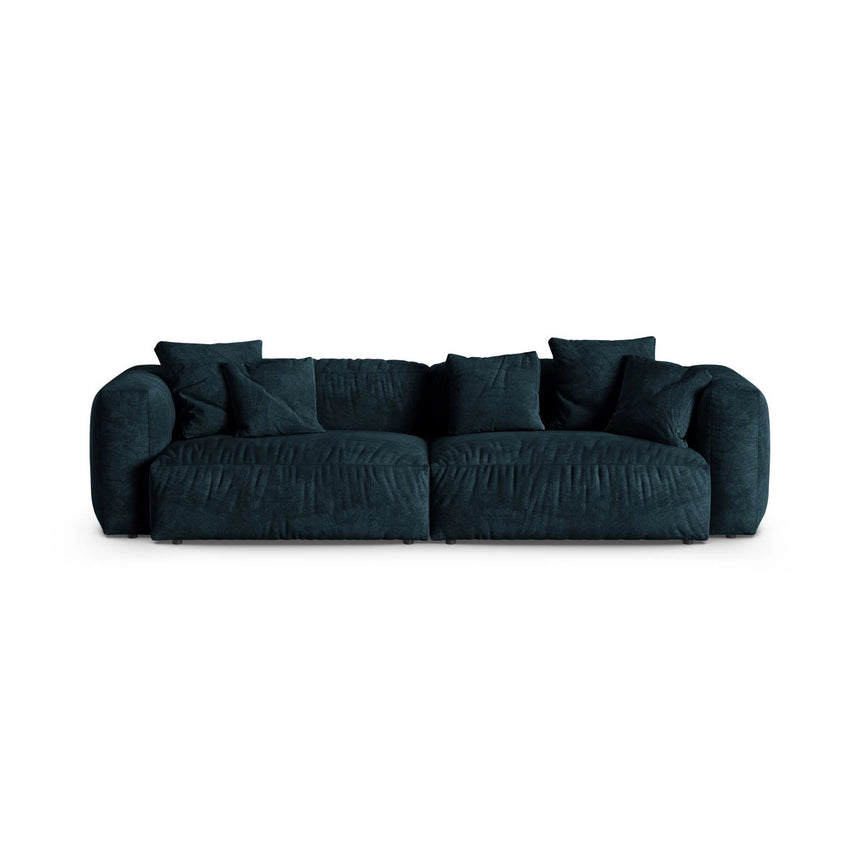 Martina 4-Sitzer Sofa, Sitztiefe 90 cm, aus Samt in Deep Petrol (Vogue 13), 320x120 cm von Micadoni – Bild 1