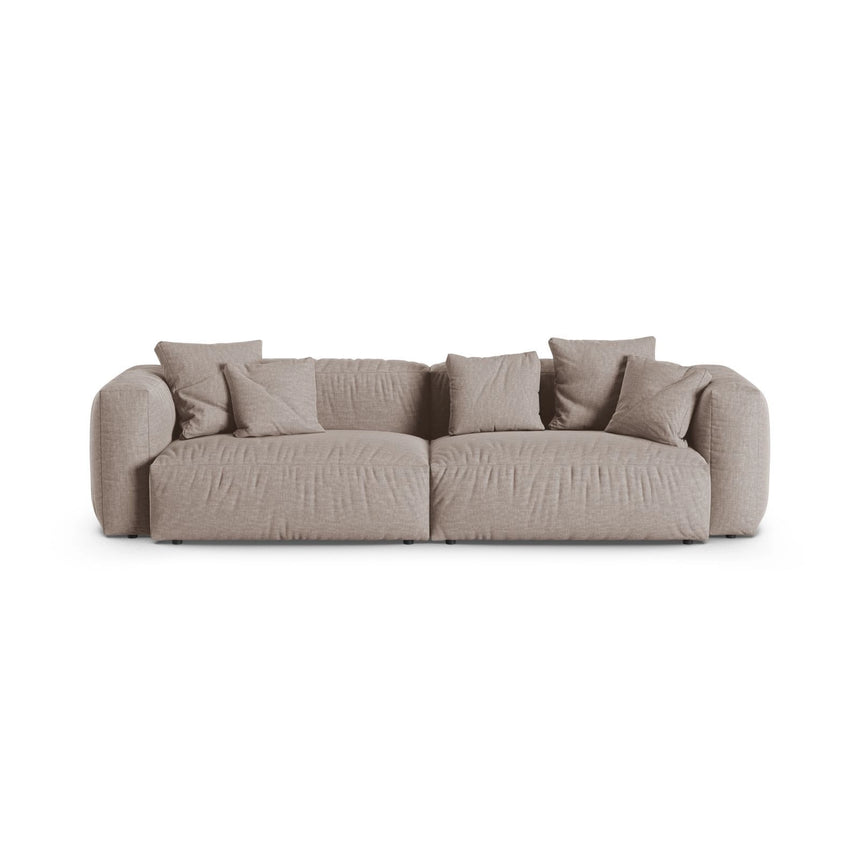 Martina 4-Sitzer Sofa, Sitztiefe 90 cm, aus Strukturierter Stoff in Dunkelbeige (Boston Trufa), 320x120 cm von Micadoni – Bild 1
