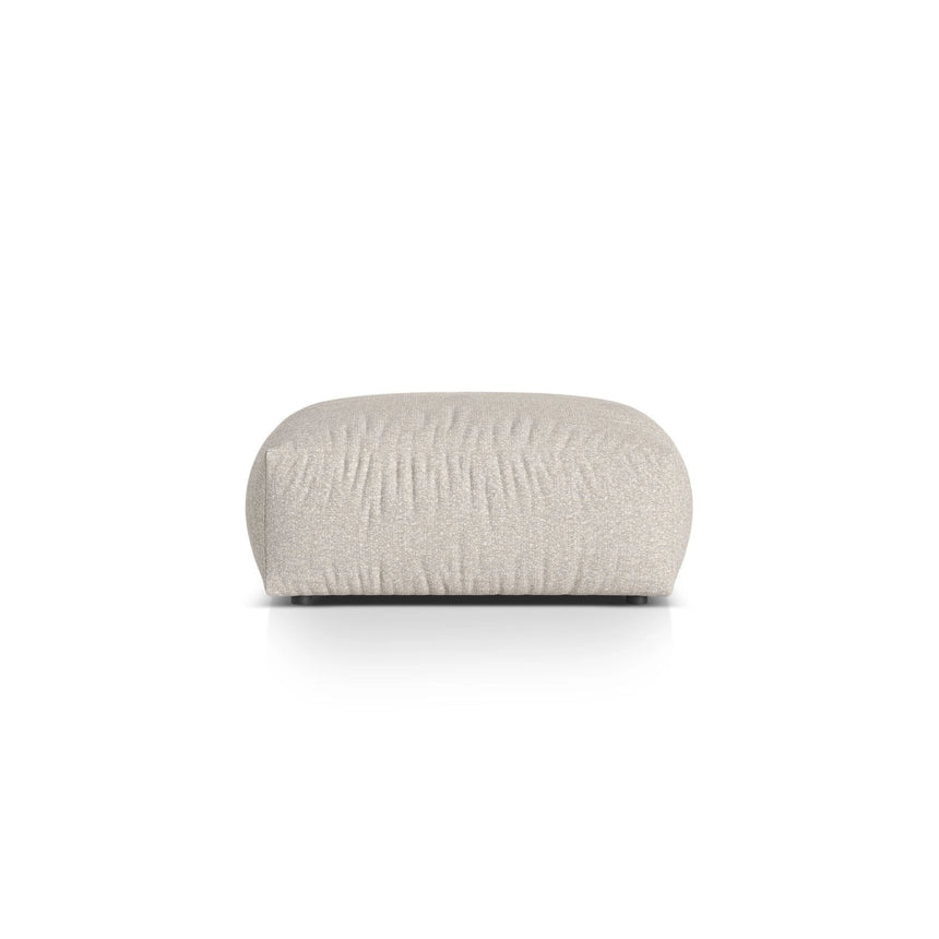 Martina Pouf aus Boucle in Beige (Monet Sand), 106x106 cm von Micadoni – Bild 1
