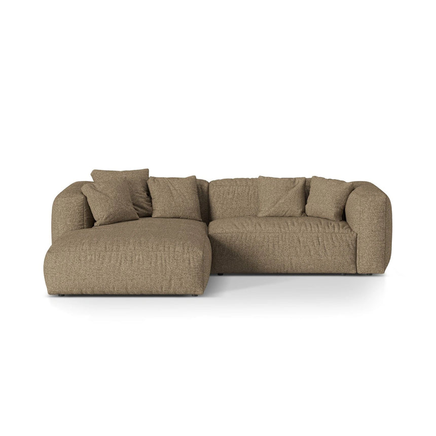 Martina modulares Ecksofa, Linke Seite, Sitztiefe 76 cm, aus Boucle in Cappuccino (Monet Cappucino), 280x176 cm von Micadoni – Bild 1