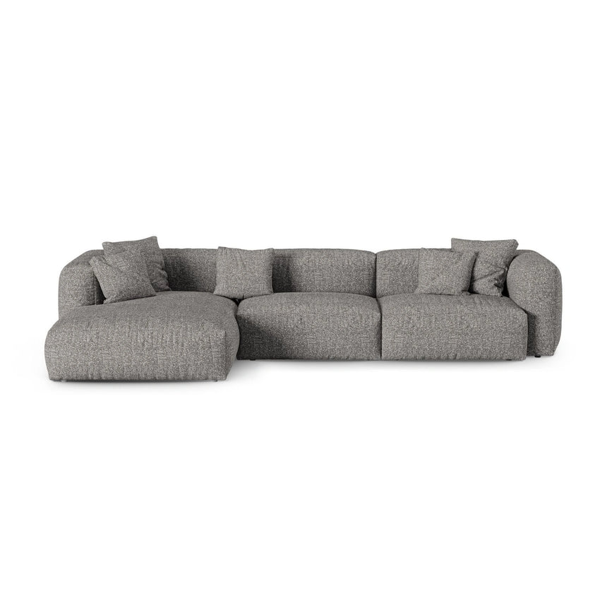 Martina modulares Ecksofa, Linke Seite, Sitztiefe 90 cm, aus Boucle in Graphit (Monet Graphite), 330x176 cm von Micadoni – Bild 1