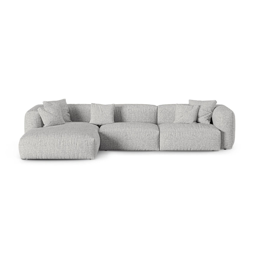 Martina modulares Ecksofa, Linke Seite, Sitztiefe 90 cm, aus Boucle in Silber (Monet Silver), 330x176 cm von Micadoni – Bild 1