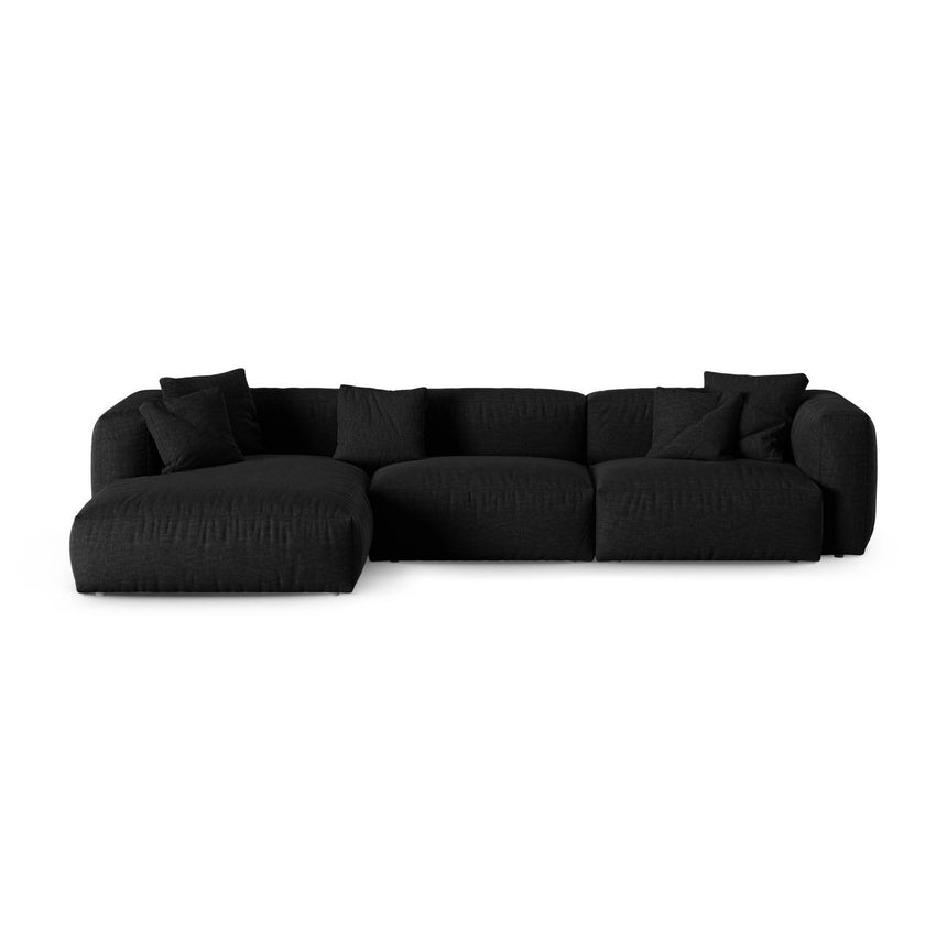 Martina modulares Ecksofa, Linke Seite, Sitztiefe 90 cm, aus Strukturierter Stoff in Schwarz (Boston Black), 330x176 cm von Micadoni – Bild 1