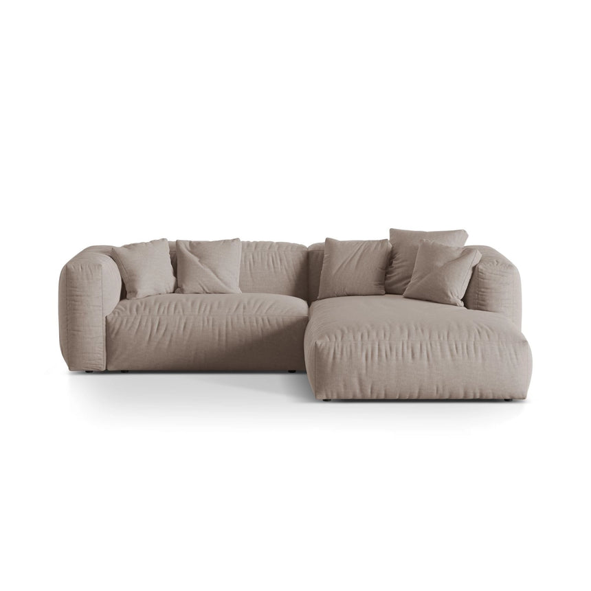 Martina modulares Ecksofa, Rechte Seite, Sitztiefe 76 cm, aus Strukturierter Stoff in Dunkelbeige (Boston Trufa), 280x176 cm von Micadoni – Bild 1