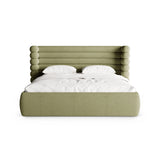 Mount Bett mit Kopfteil und Stauraum aus Boucle in Light Olive (CORAL 25), 200x200 cm von Micadoni – Bild 5