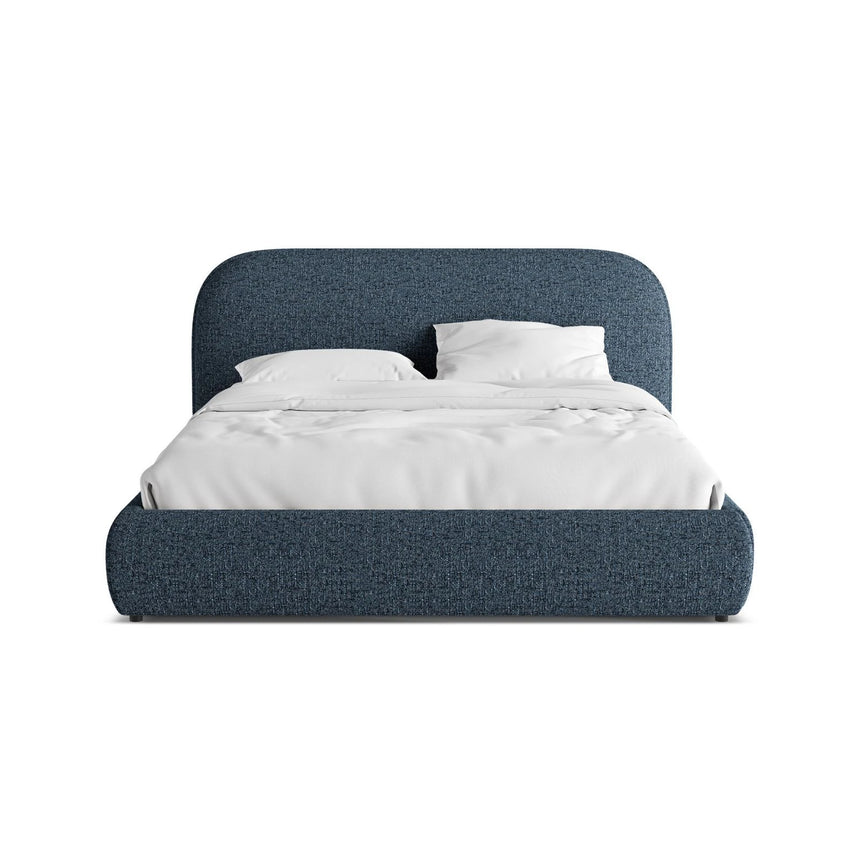 Murada Bett mit Kopfteil aus Chenille in Blau Melange (Tracy 211.08), 180x200 cm von Micadoni – Bild 1