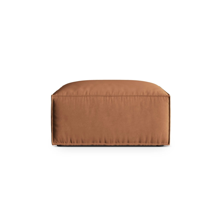 Nuria Pouf aus Samt in Honig (Paris Teja), 85x85 cm von Micadoni – Bild 1